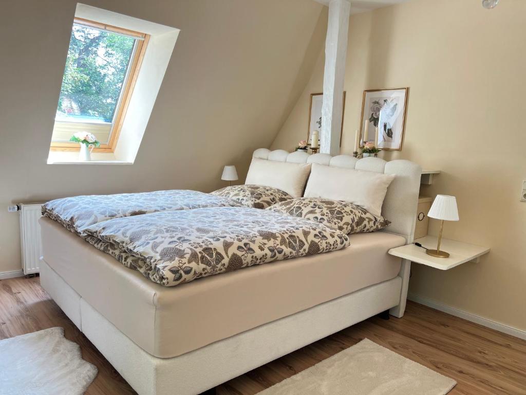 Wohn- und Schlafraum der Ferienwohnung